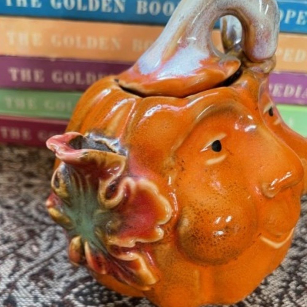 Cute Fall Pumpkin Tea Pot - Picture 4 of 7